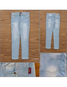 Celana Jeans Panjang Cewek Biru muda Emergency 31-34