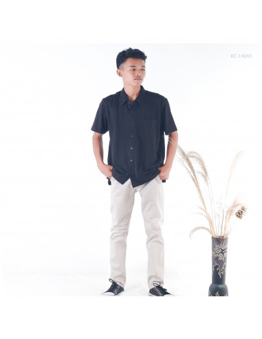 Kemeja Cowok Lengan Pendek Hitam Topten M-XL