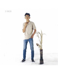 Kaos Kerah / Kaos Wangky Lengan Pendek Cowok Cream...