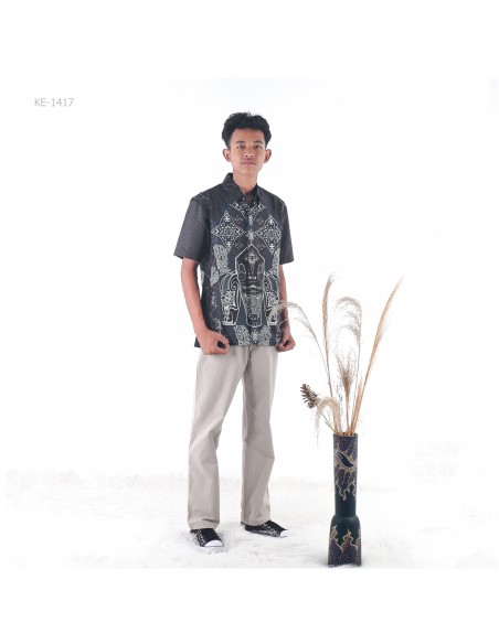 Kemeja Batik Cowok Lengan Pendek Maaxmillian M-XL